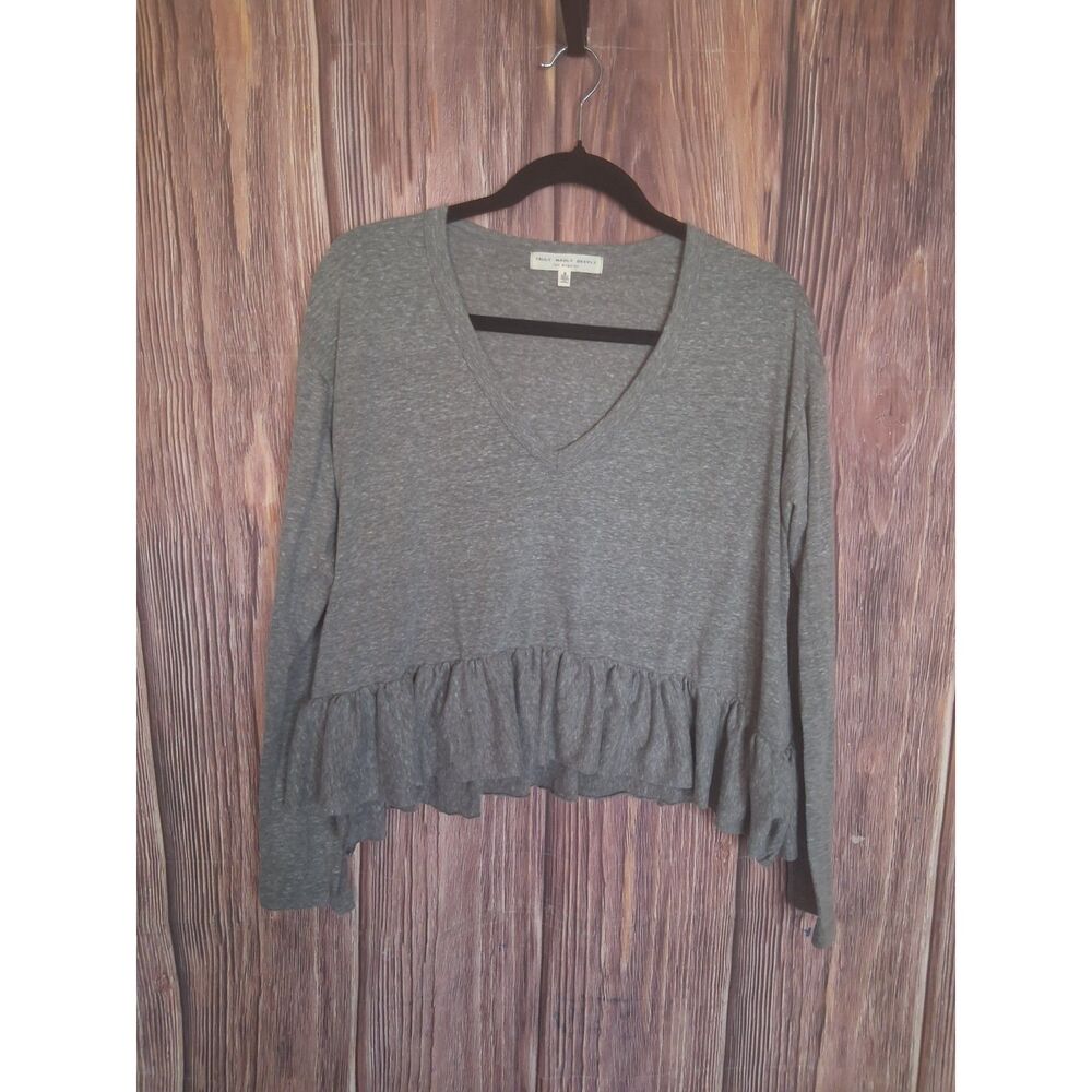 Truly madly deeply gray long sleeve v neck ruffled slouchy cropped top small